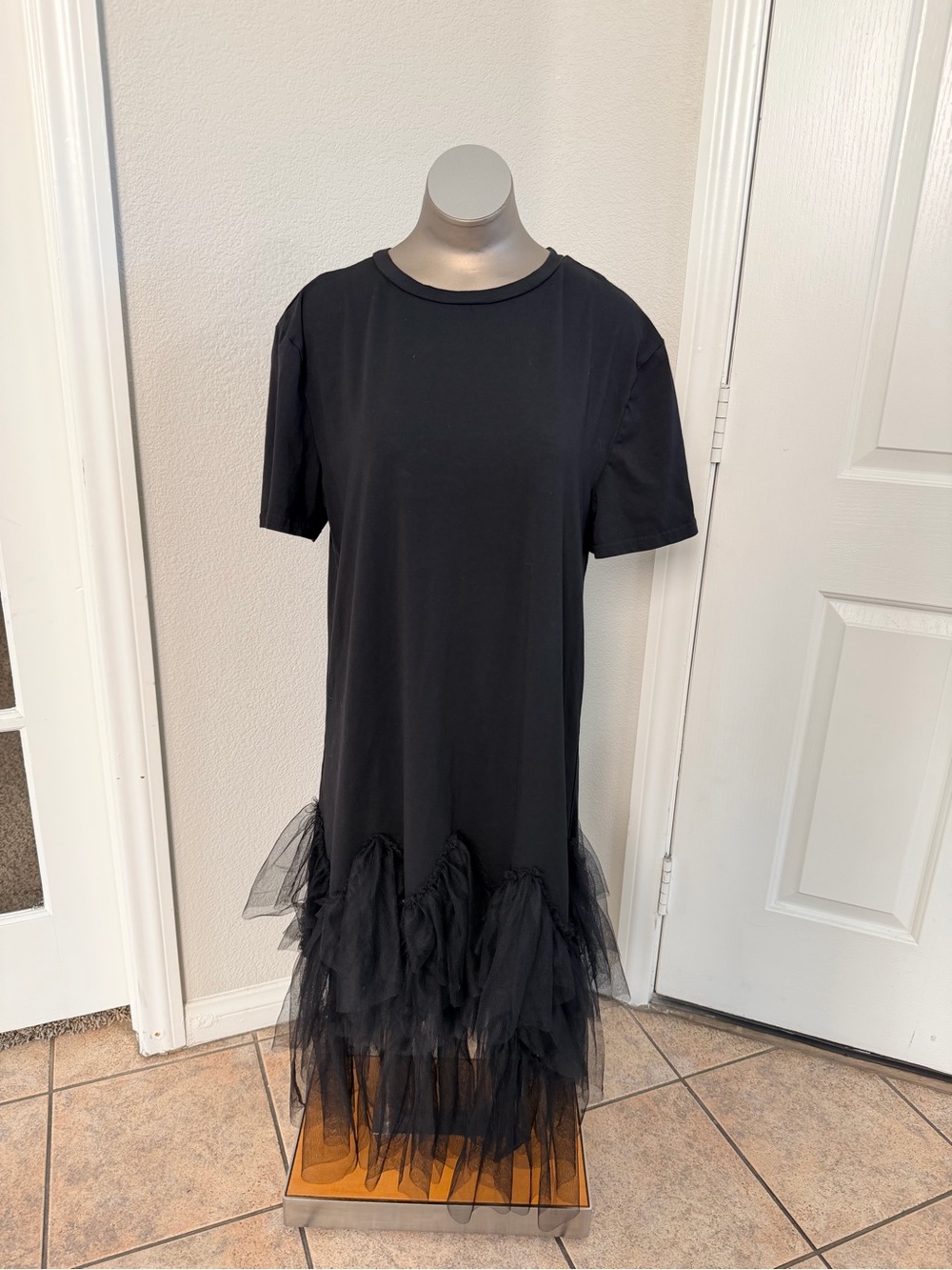 Black Tulle Hem Midi Dress